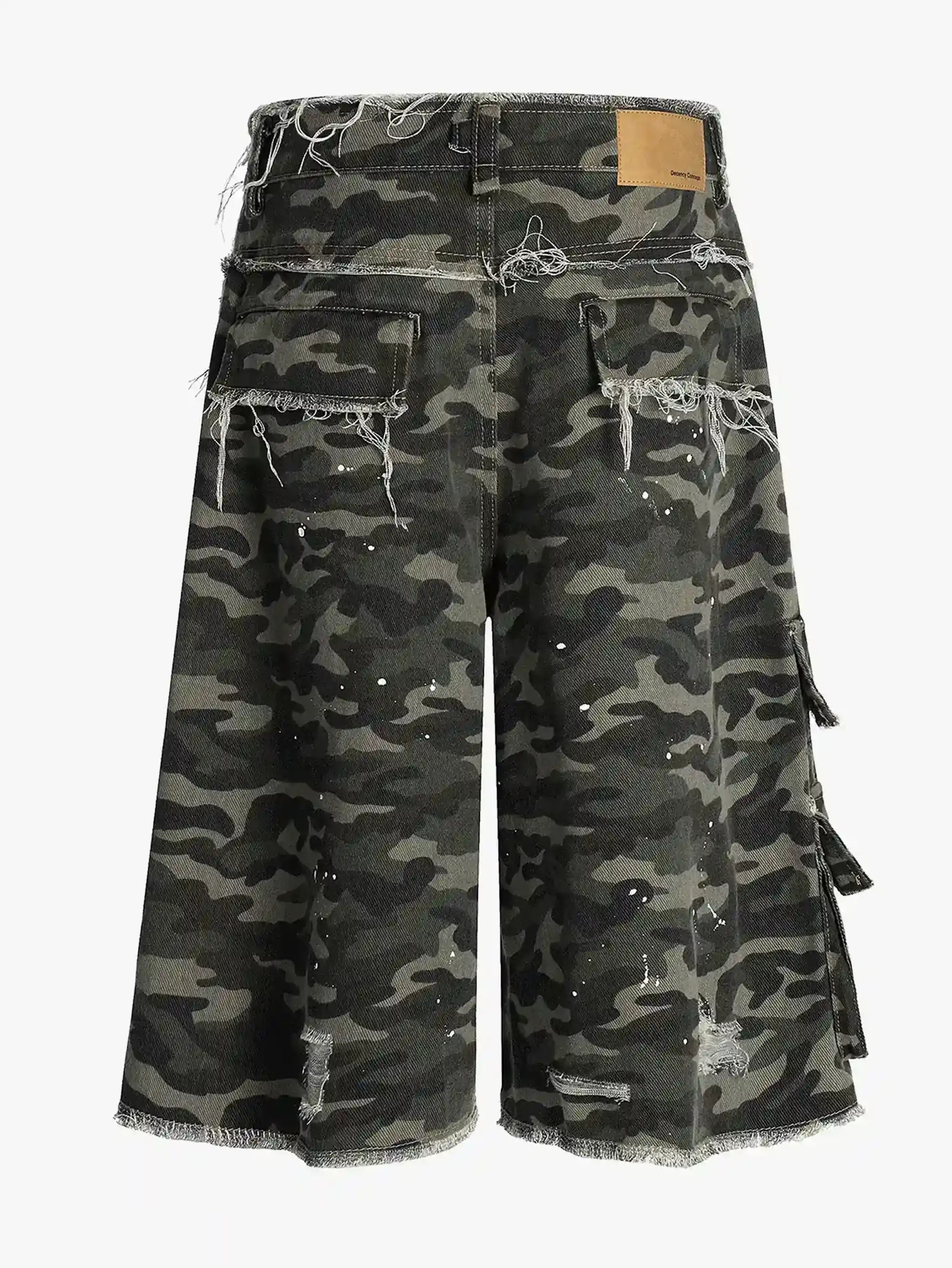 Wide Leg Camo Distressed Cargo Shorts-S1049