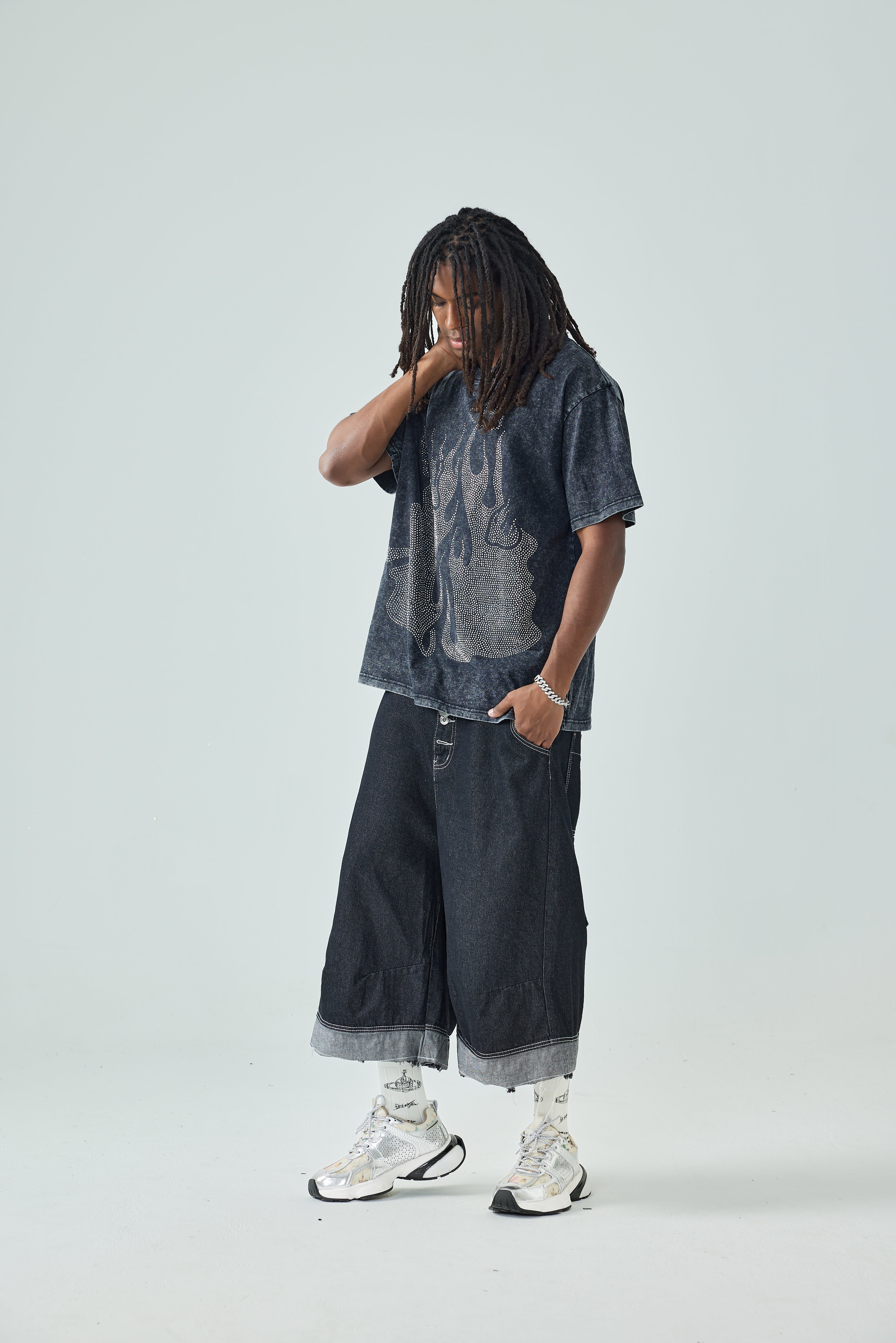 DOUBLECRAZY Flame Two-Faced Man Diamond Distressed Vintage T-shirt