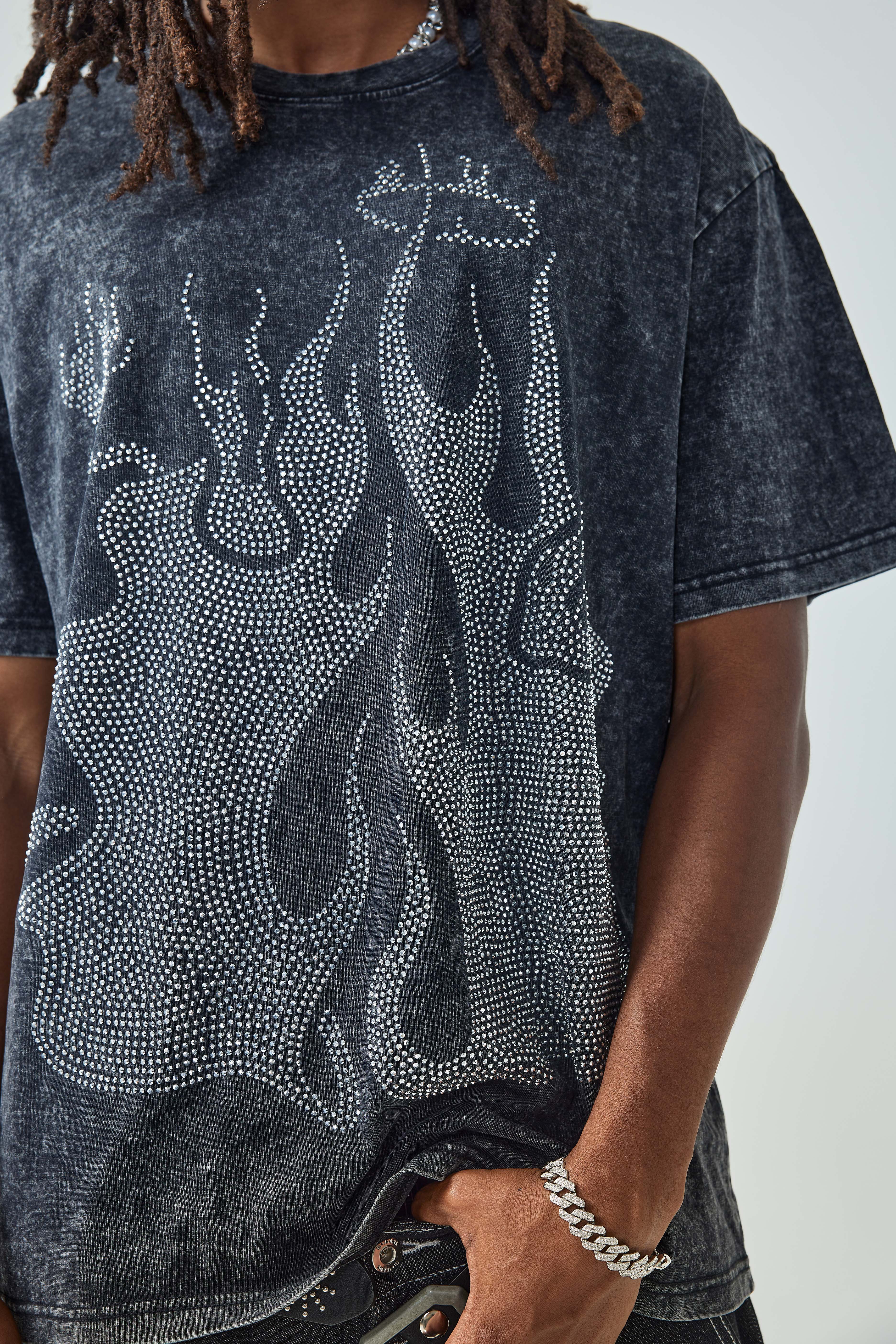 DOUBLECRAZY Flame Two-Faced Man Diamond Distressed Vintage T-shirt