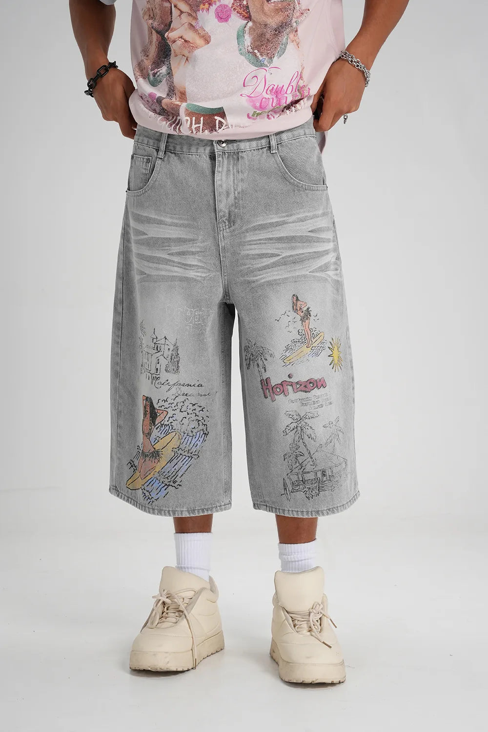Surfer Girl Baggy Shorts-644