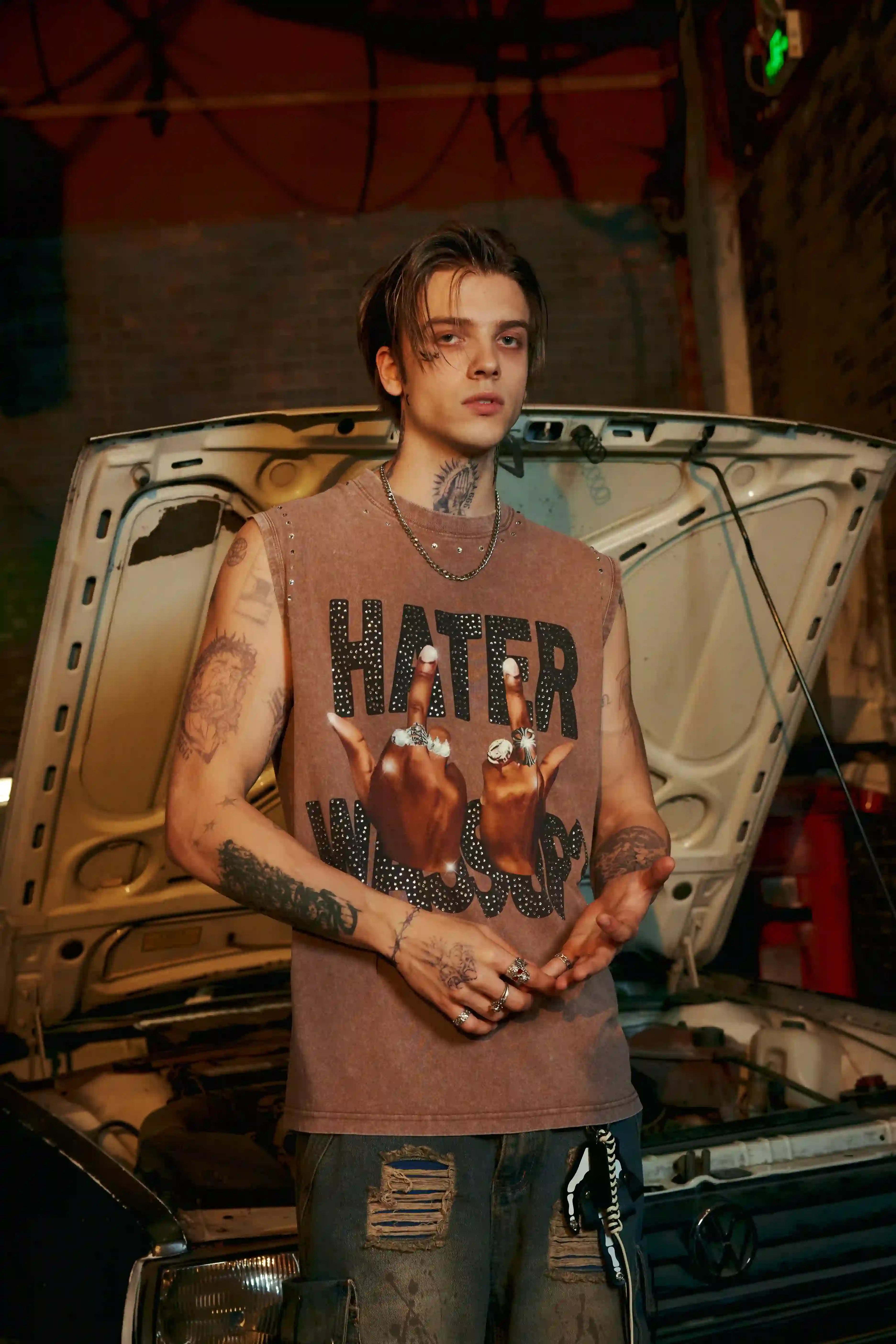 Rhinestone Rebel Finger Vest--205