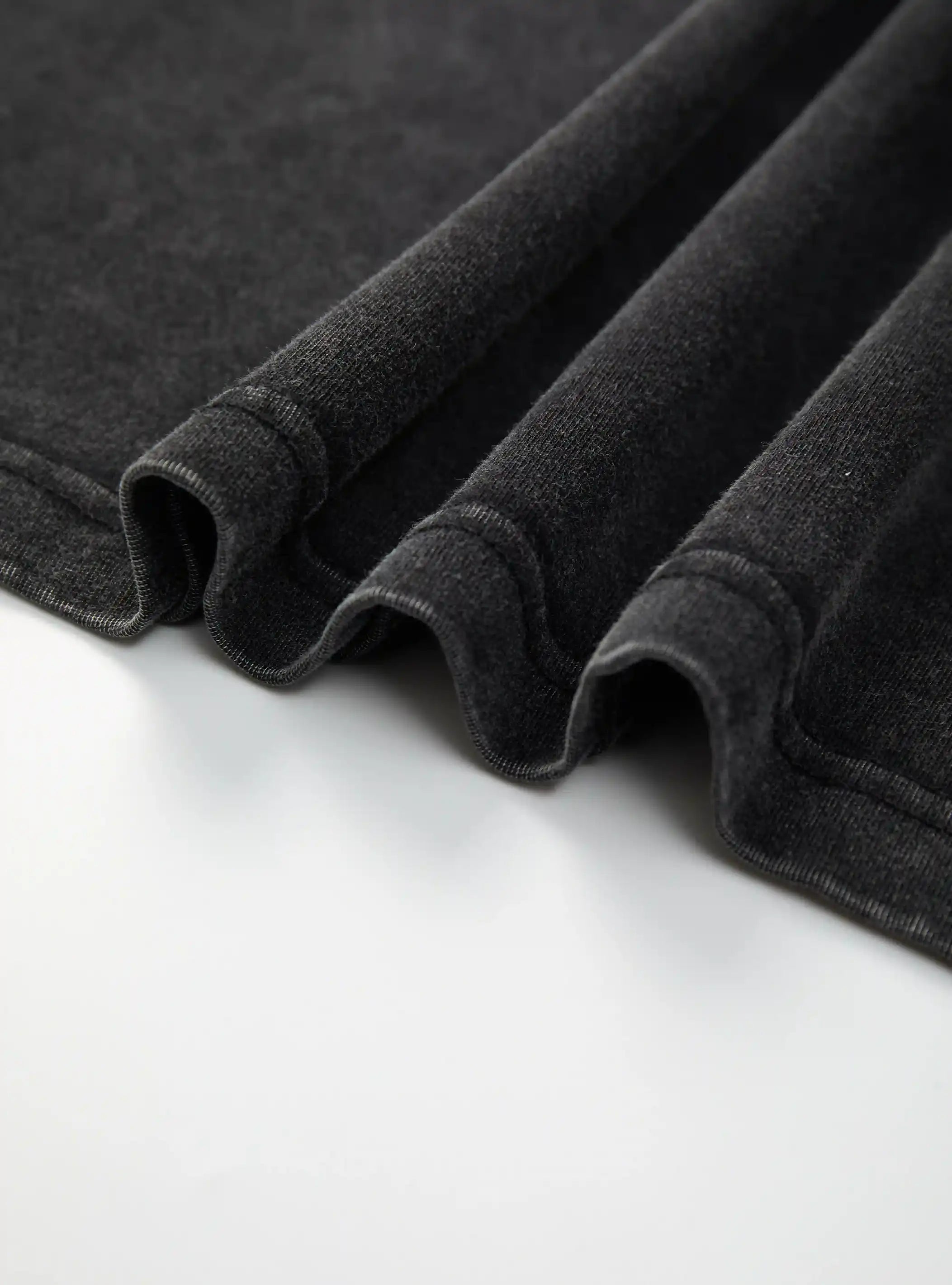 Iced-Out Neck Vintage Saints Tee-457