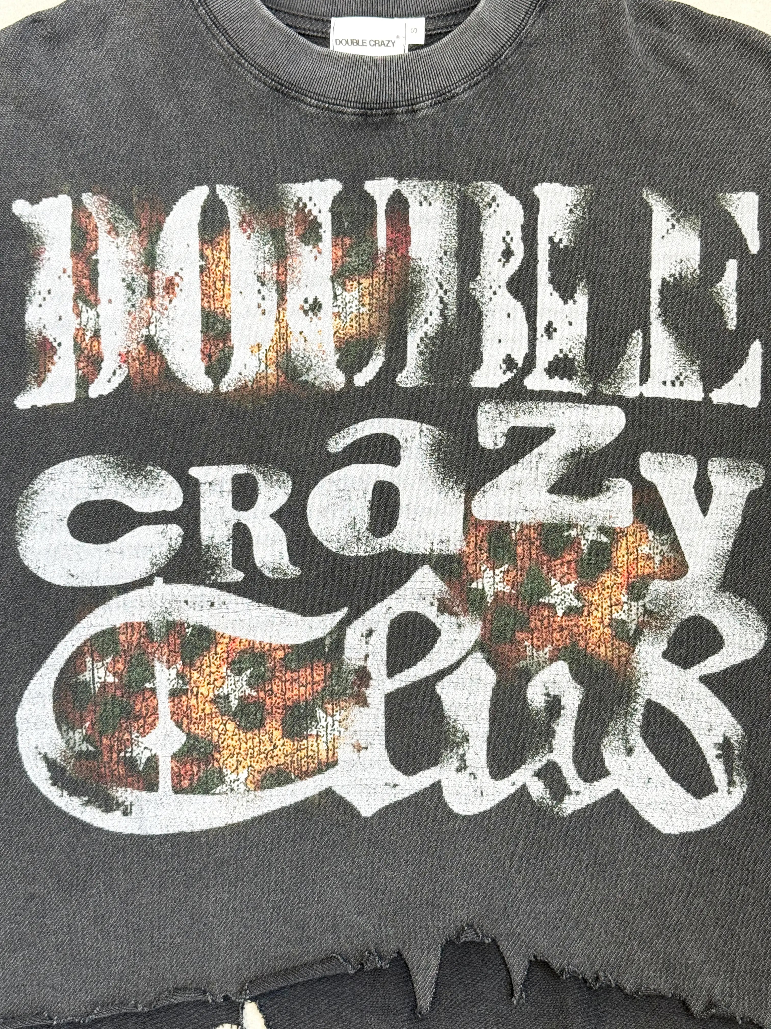 Distressed Logo Graphic T-shirt-422