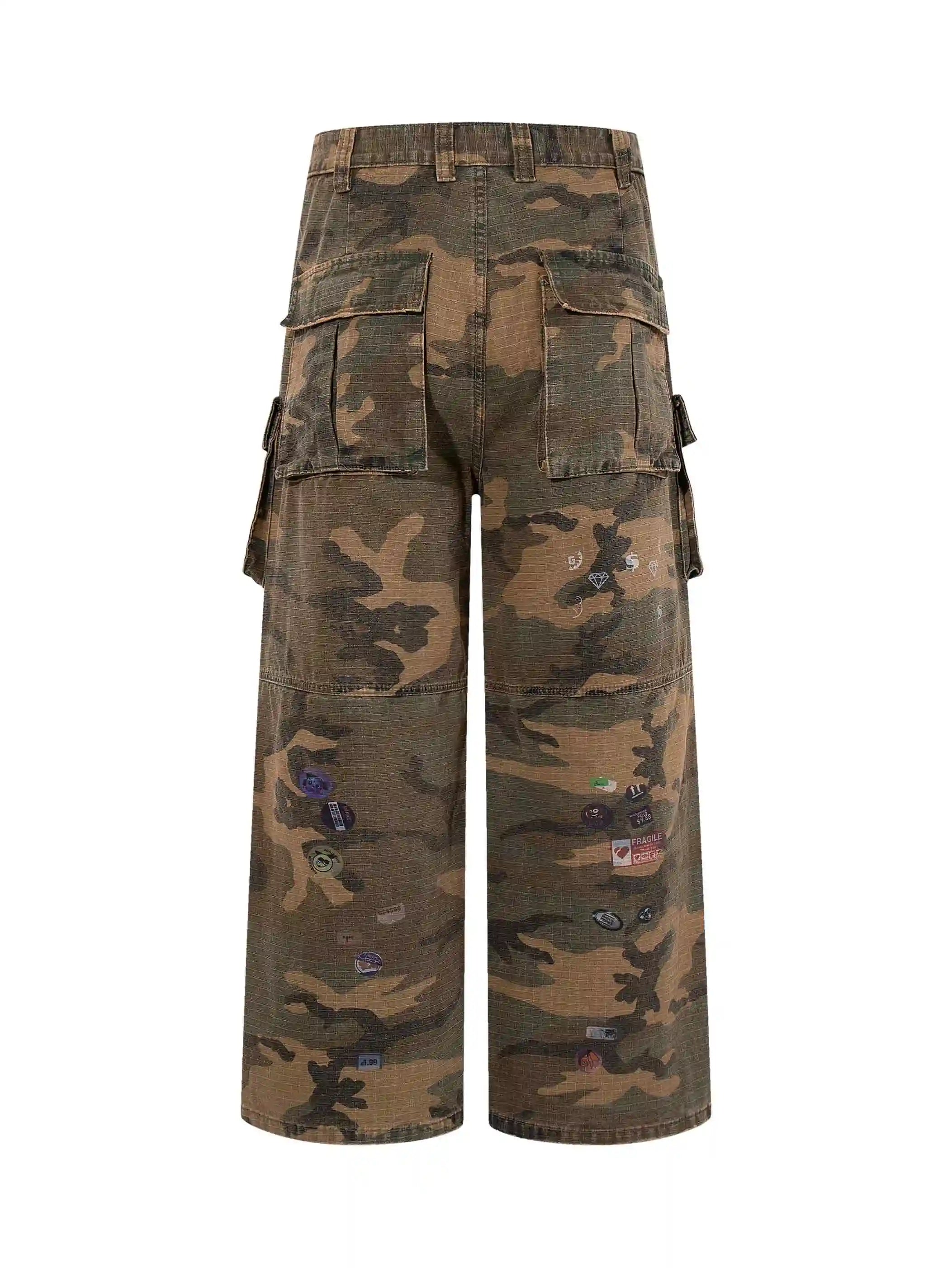 Camo Badge Shredded Cargo Pants-S1233