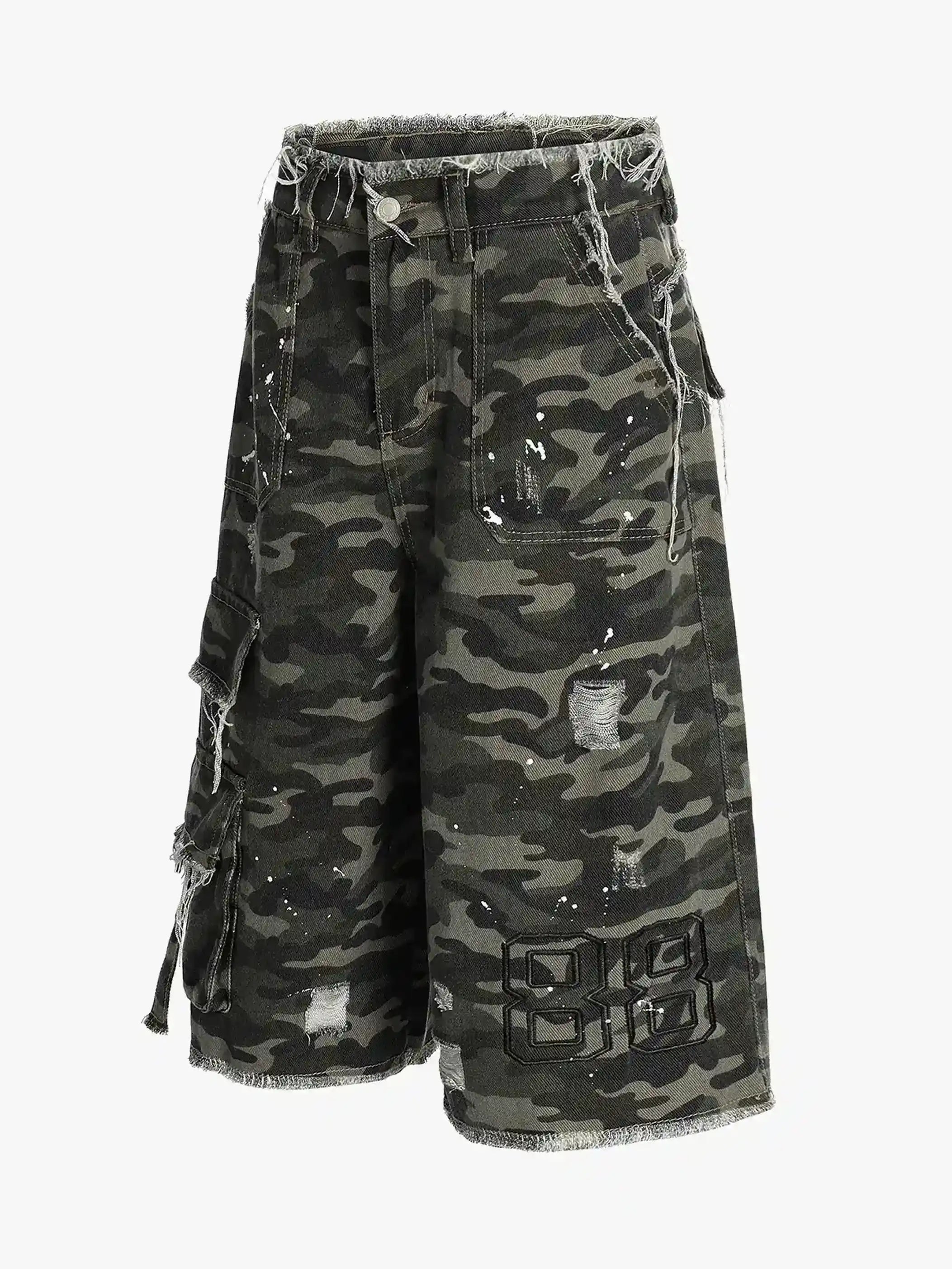 Wide Leg Camo Distressed Cargo Shorts-S1049