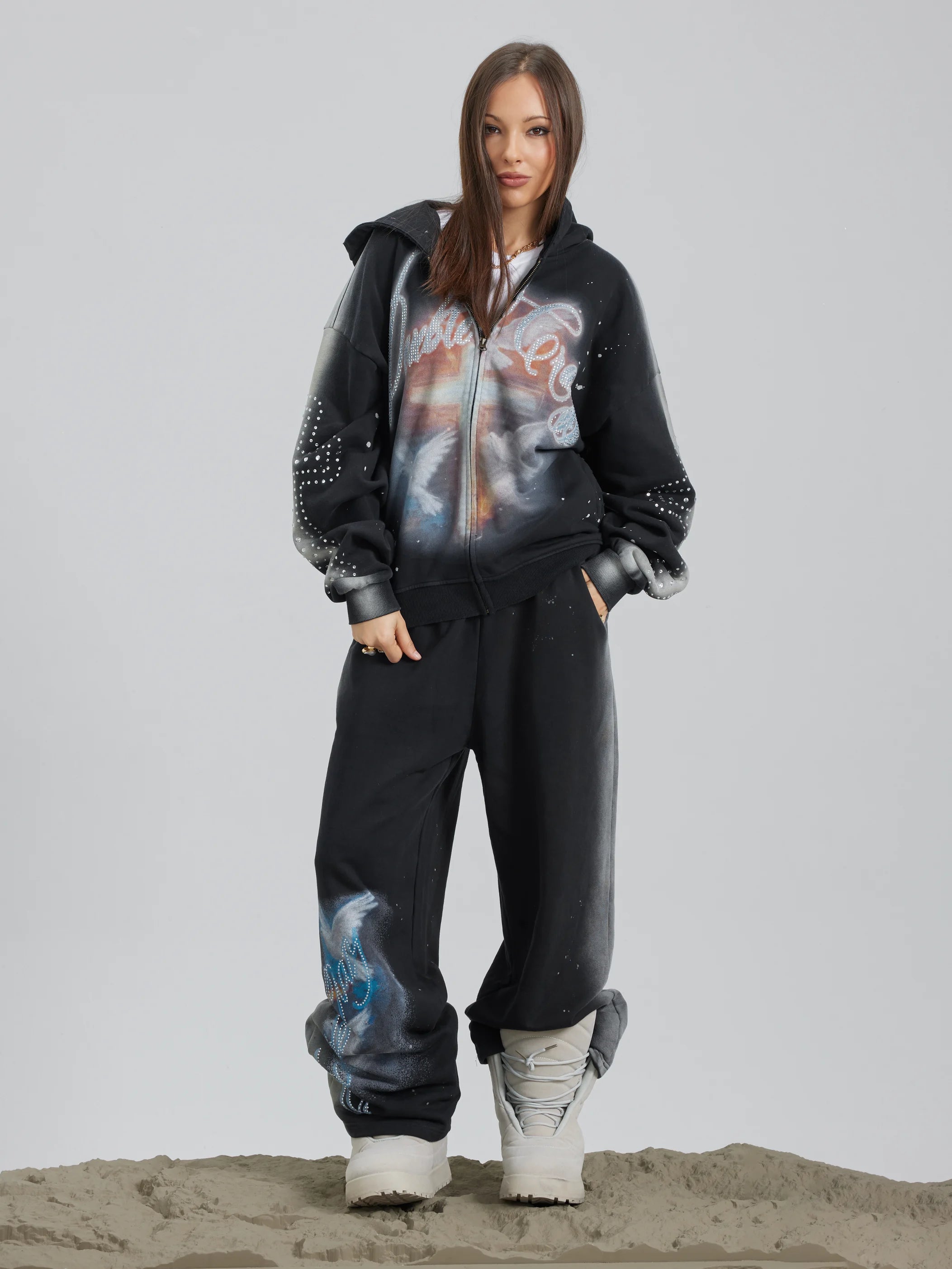 Divine Dove Chrome Set-360