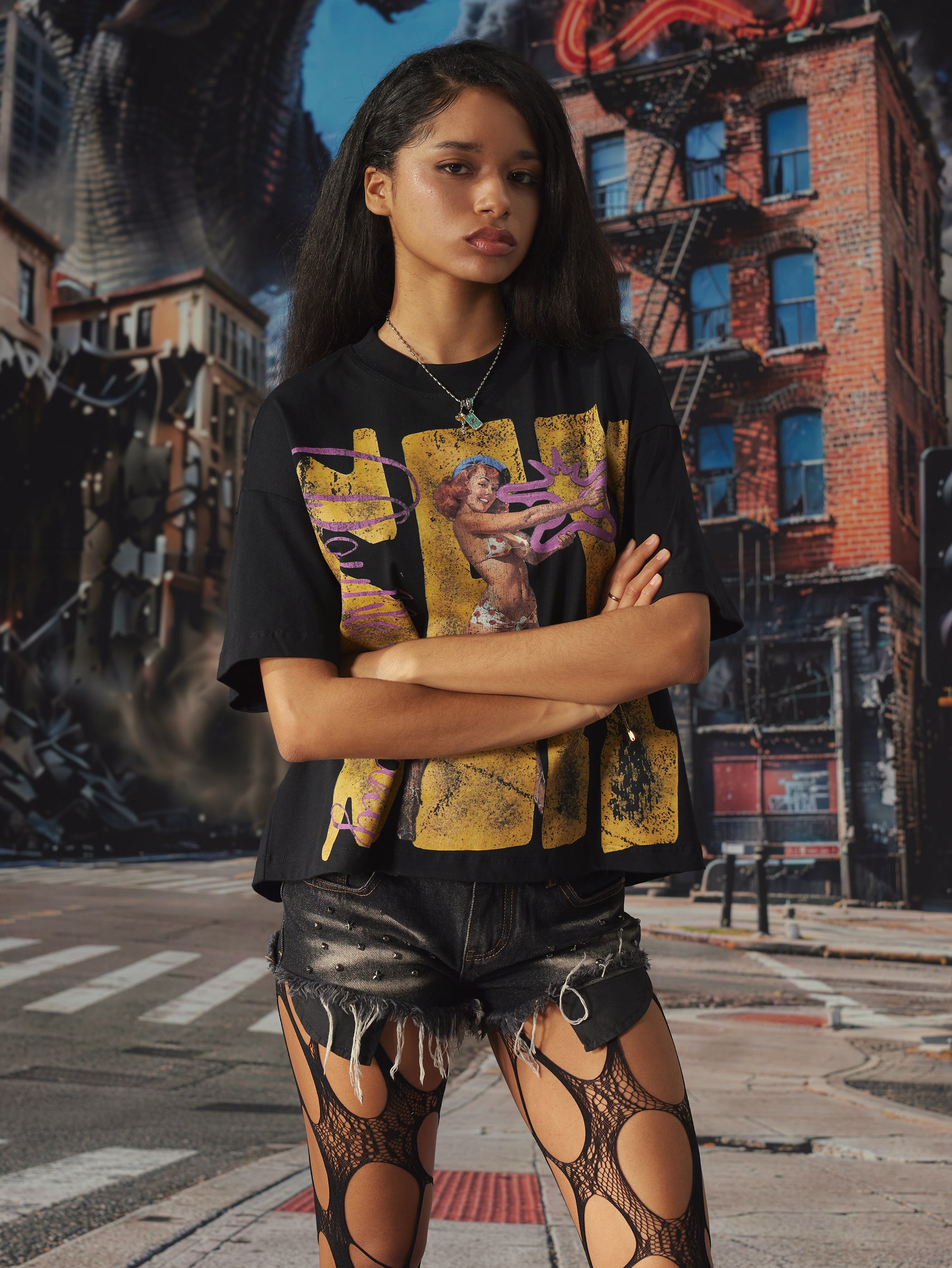 Vintage Bikini Heavy Boxy Tee-613