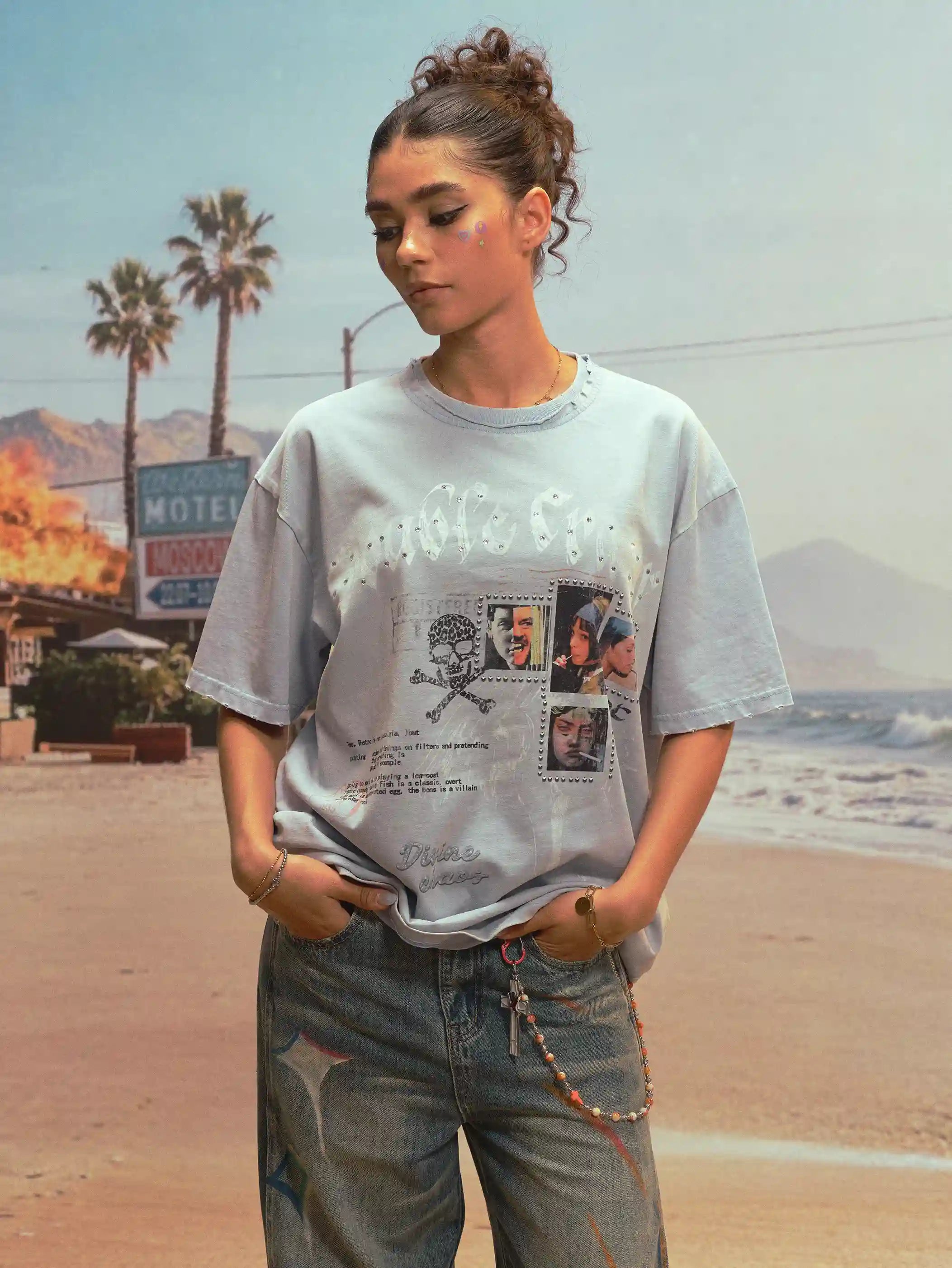 Camiseta vintage con pedrería deshilachada-469
