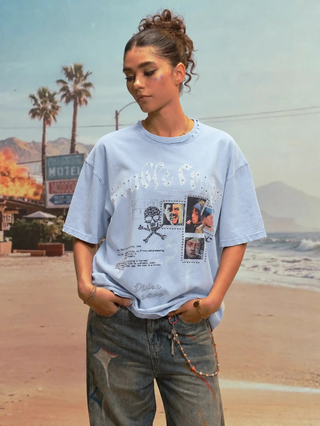 Camiseta vintage con pedrería deshilachada-469