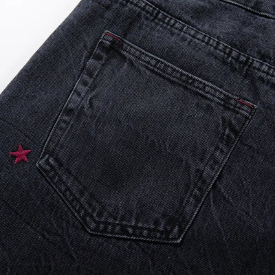 Vaqueros Rojos Desgastados con Panel y Estrellas-S1240