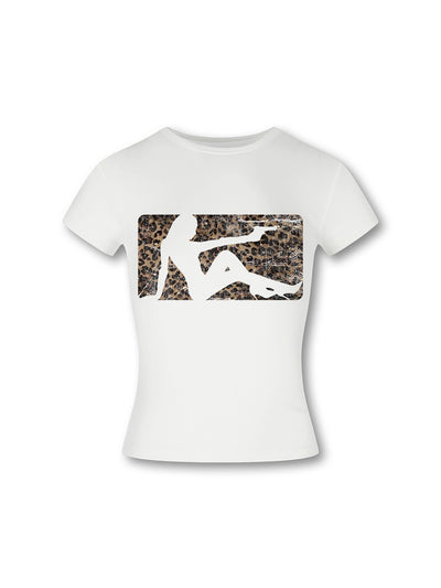 Camiseta corta ajustada "Jesús gótico desgastado"-547