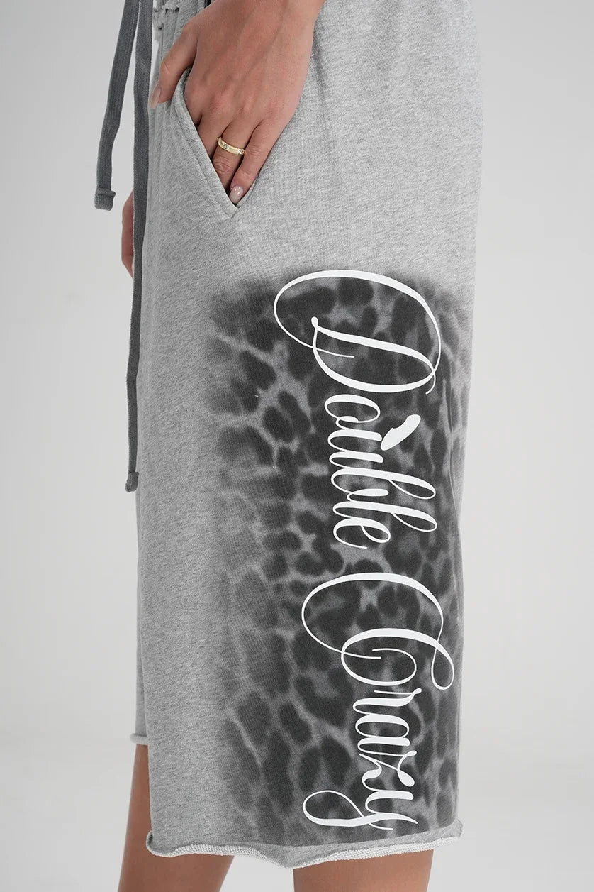 Pantalones cortos holgados con estampado de leopardo envejecido-623