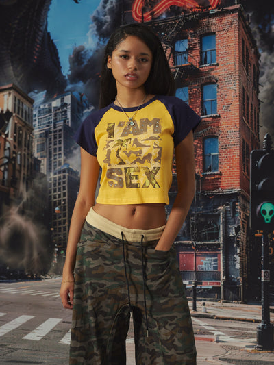 Camiseta corta de camuflaje con tachuelas estilo pin-up-632