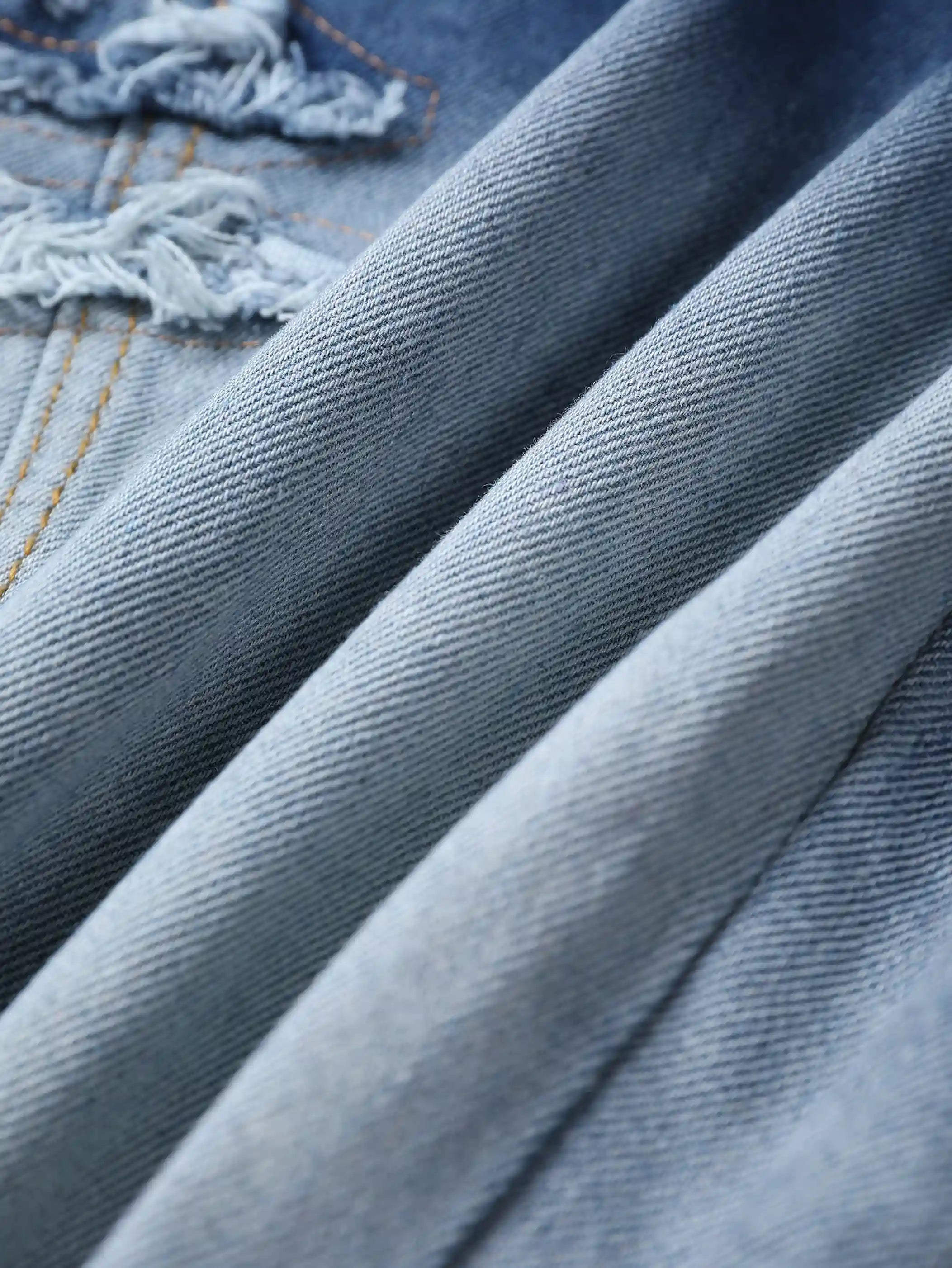 Gradient Ripped Denim Shorts-S1042