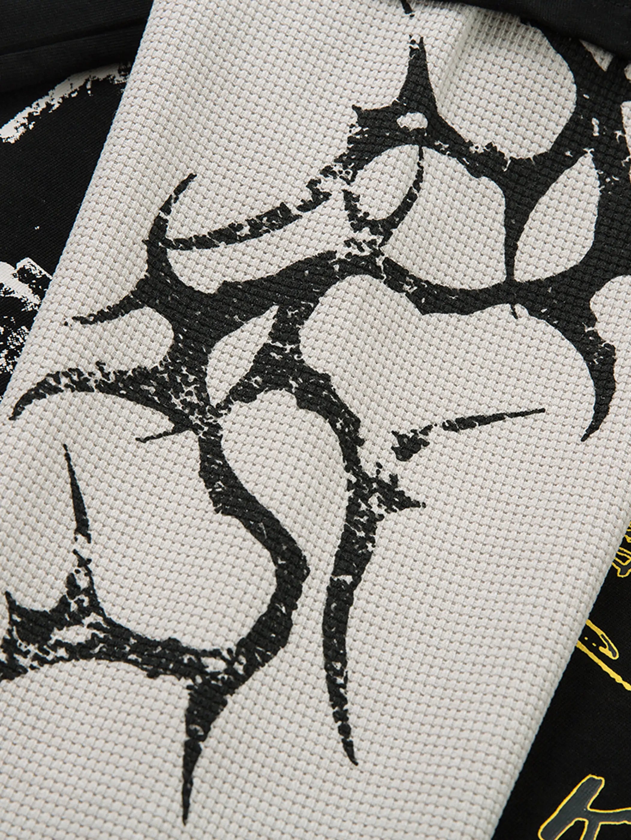 Layered Distorted Statement T-shirt-S1098