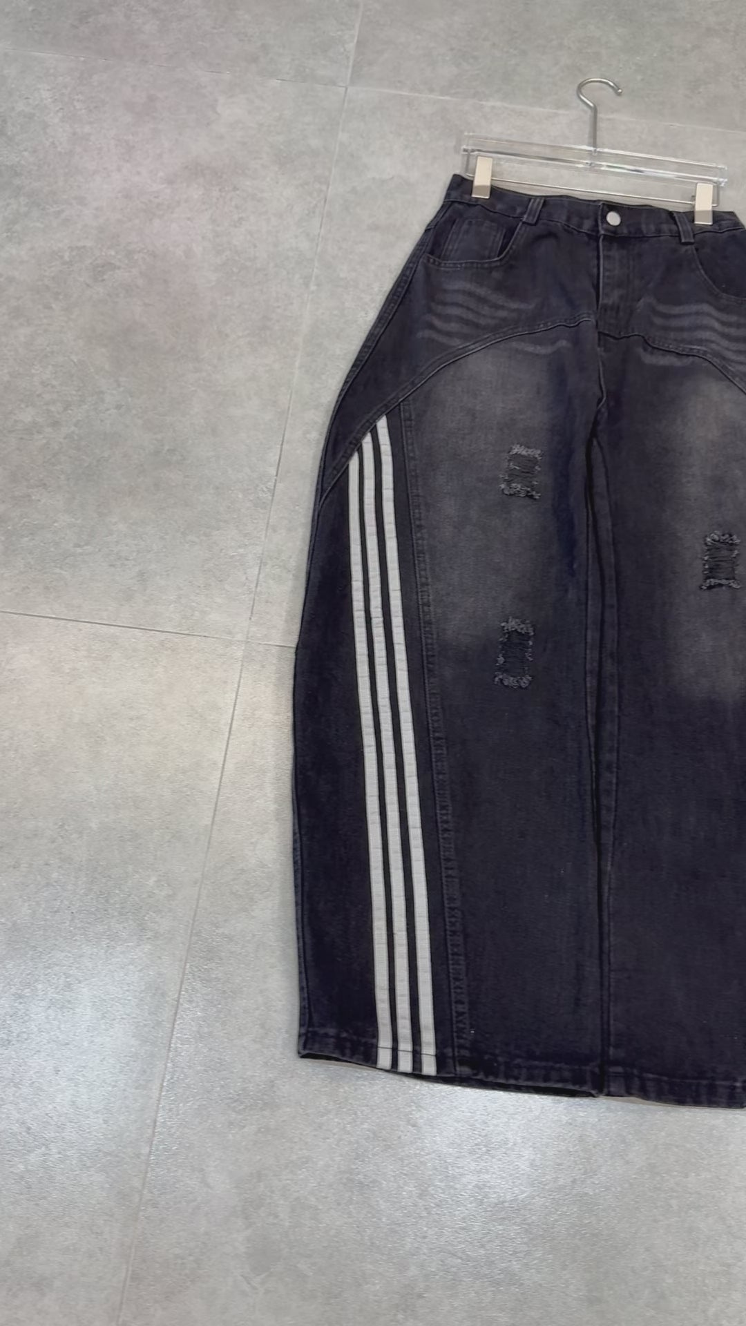 Load video: Street Sport Stripes Denim Pants-S1005