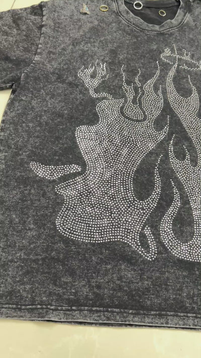 Camiseta vintage desgastada con diamantes de DOBLELOCO de hombre de dos caras y llamas-044